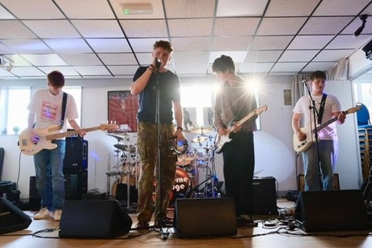 Ben fronting a full band